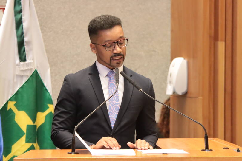 Juiz recebe título de cidadão honorário de Brasília