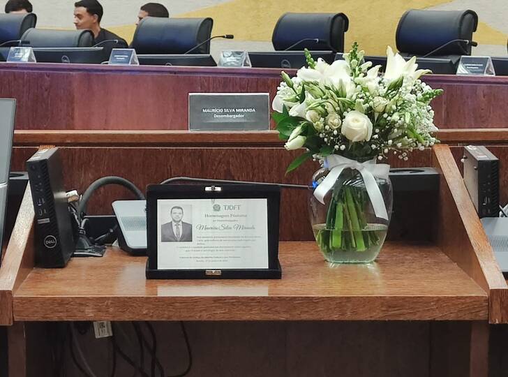 Primeira Sessão do Pleno de 2026 homenageou o Desembargador Maurício Miranda